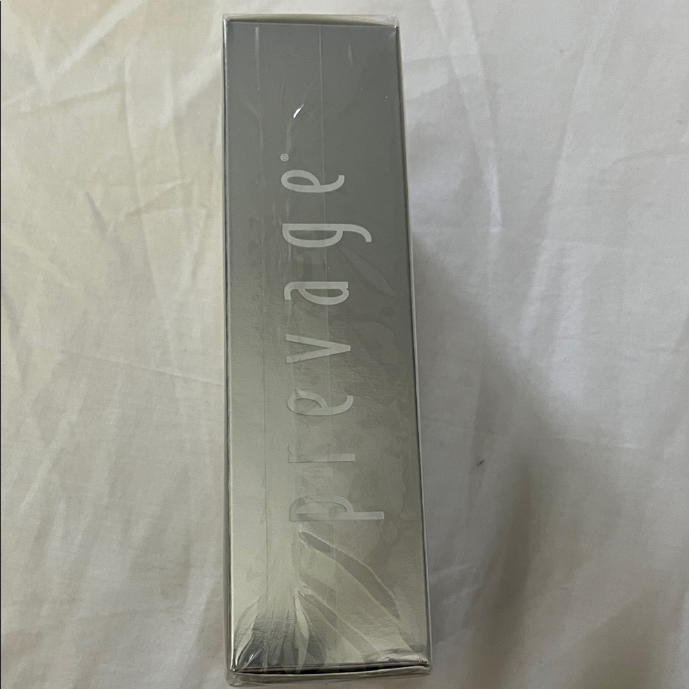Elizabeth Arden Prevage 2.0 Anti-Aging Serum - two 50mL bottles - Picture 4 of 5